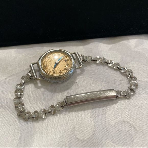 Vintage Antique 1930’s Art Deco Nisus Silver Winding Watch - Picture 9 of 10